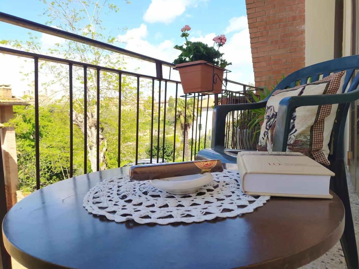 Casa Dina Apartman San Gimignano Kültér fotó